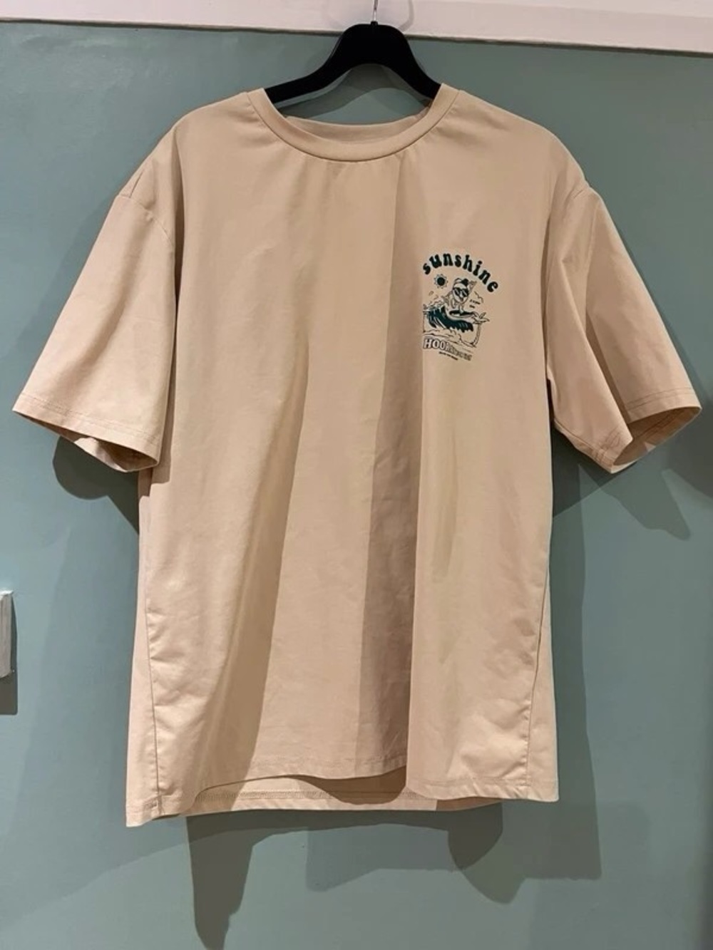 Shoe Dazzle Beige 'Sunshine' Short-Sleeve Graphic Tee